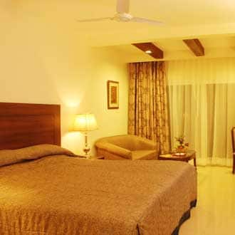 Classic Hill Top Resort, Chamba 4
